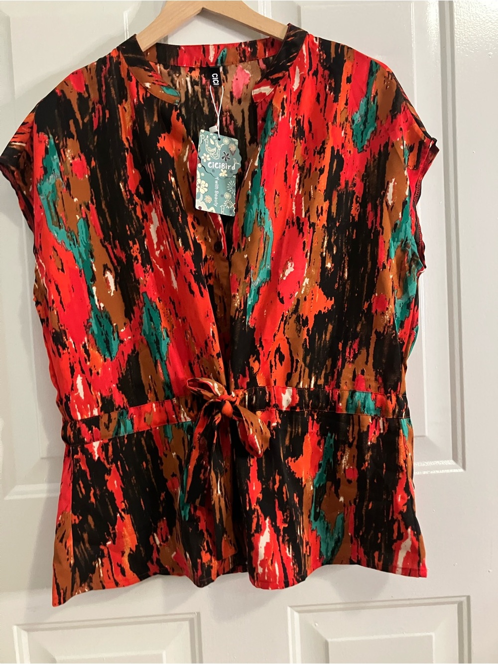 CiCiBird-front tie -blouse
